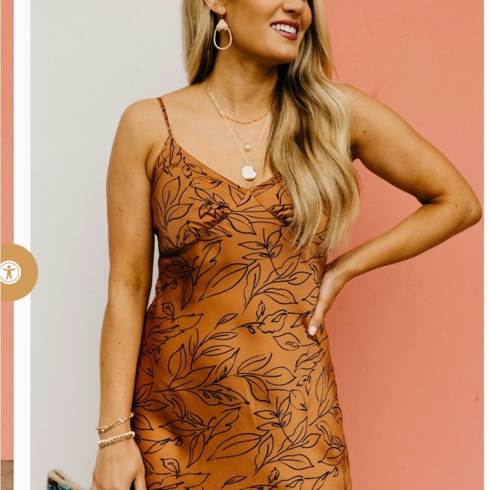 Blu Pepper Floral Print Brown Midi Dress NWT - Picture 2 of 10